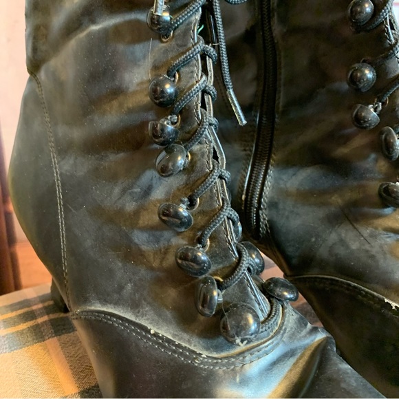 Witch boots Cosplay Costume Halloween Theater Dressy Heels 8 Black Faux Buttons - Picture 6 of 16